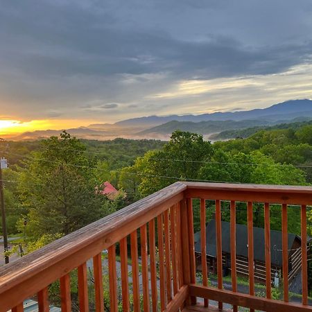 Vila A Walk In The Clouds By Eden Crest Sevierville Exteriér fotografie